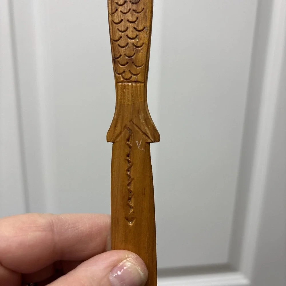Vintage‎ Hand Carved Wood Wooden Fish Letter Opener